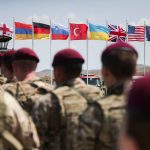Столтенберг привел в готовность силы НАТО из-за Косово