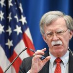 Болтон заявил, что США не собираются мириться с "угрозами Ирана"