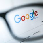 Google поможет людям соблюдать социальную дистанцию