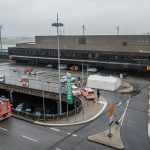 В Германии неизвестный попытался проникнуть на территорию аэропорта на автомобиле