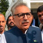 Президент Пакистана согласился на досрочный роспуск Национального собрания