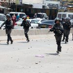 Не менее 270 палестинцев пострадали в столкновениях с израильскими солдатами