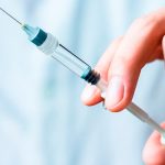 В Германии на врача за испытания собственной вакцины от COVID-19 завели дело