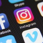 В работе Facebook Messenger и Instagram произошел сбой