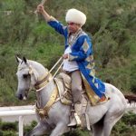 Любить по-туркменски. Неожиданные достижения президента Туркменистана