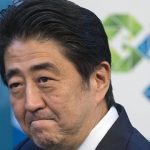 Премьер Японии призвал к «откровенным переговорам» с Ким Чен Ыном
