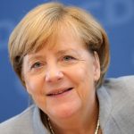 Меркель не видит достаточного для снятия санкций прогресса по "Минску"