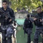 Пять человек получили огнестрельные ранения на карнавале в Бразилии