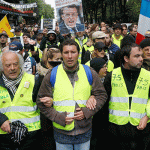 В протестах "желтых жилетов" во Франции приняли участие 18,6 тыс. человек
