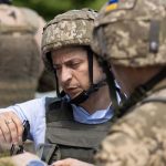 Зеленский заявил, что Украина ведет "две войны"