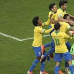 Сборная Бразилии стала первым полуфиналистом Кубка Америки по футболу