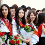 В Баку в этом году насчитывается 51 тыс выпускников школ