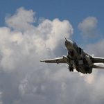 Су-24 пролетел вблизи испанского авианосца в Балтийском море, пишут СМИ