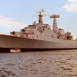 Великобритания перебрасывает фрегат HMS Kent в Персидский залив