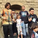 Сбежим в Баку: Киркоров кушал кутабы на улице Магомаева и искал ковер-самолет для детей - ФОТОРЕПОРТАЖ