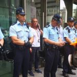 В Гонконге задержали двух членов Законодательного совета