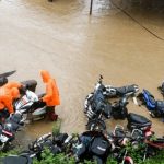В Непале число жертв наводнений и оползней достигло 65 человек