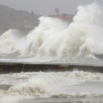 Супертайфун "Лекима" достиг восточного побережья Китая