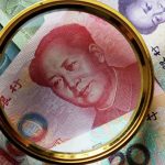Китай может допустить падение юаня из-за торговой войны с США