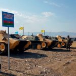 Азербайджанские артиллеристы ознакомились с вооружением на конкурсе "Мастера артиллерийского огня"