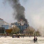 11 американских морпехов и военный врач погибли при взрывах в Кабуле