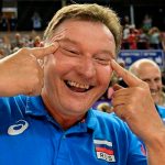 За жест тренера Федерация волейбола России принесет извинения