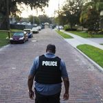 В США полицейские застрелили угрожавшего им мужчину