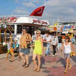 Названы главные причины смерти россиян на курортах Турции