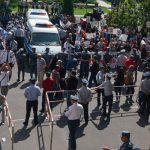 Сторонники и противники Кочаряна подрались в Ереване