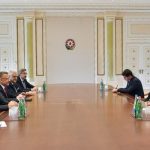 Ильхам Алиев принял делегацию во главе с вице-президентом Турции