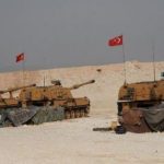 Турецкие войска атакуют курдов в районе Абу-Расейн в сирийской провинции Хасеке