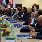 Министры ОПЕК+ начали последний раунд переговоров по добыче на февраль