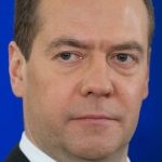 Медведев предложил приостановить России дипломатические отношения с ЕС