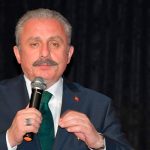 В Баку прибыл председатель Великого Национального собрания Турции