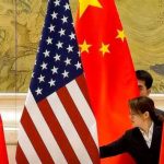 Торговые переговоры между США и Китаем приостановлены из-за закона о Гонконге
