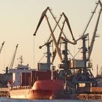 Кувейт закрыл порты для судов из стран с коронавирусом