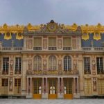 Подростки пытались проникнуть в Версальский дворец через канализацию