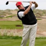 Трамп объяснил, почему играл в гольф во время пандемии коронавируса
