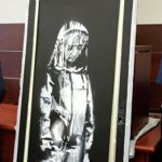 Франции вернули украденную картину Бэнкси