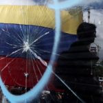 Колумбия расследует разгром здания венесуэльского консульства в Боготе
