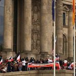 В ФРГ возмущены флагами кайзеровской Германии во время акции COVID-диссидентов