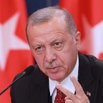 Эрдоган пригрозил Макрону проблемами за возражение Турции