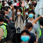 Несколько сот человек вышли на улицы Гонконга с протестами против закона о нацбезопасности и переноса выборов