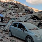 Число погибших при землетрясении в Измире возросло до 39