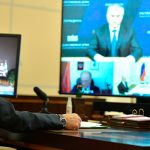 Путин заявил, что угроза COVID-19 пока не отступила