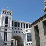 Президент Армении назначил Ару Айвазяна главой МИД