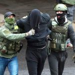 Во время воскресных протестов в Беларуси было задержано почти 600 человек