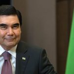 Президент Туркмении наградил медалями генсеков ООН