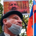 В Ереване противники Пашиняна перекрыли дорогу в аэропорт "Звартноц"