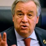 Генсек ООН призвал прекратить конфликты и сосредоточиться на борьбе с коронавирусом